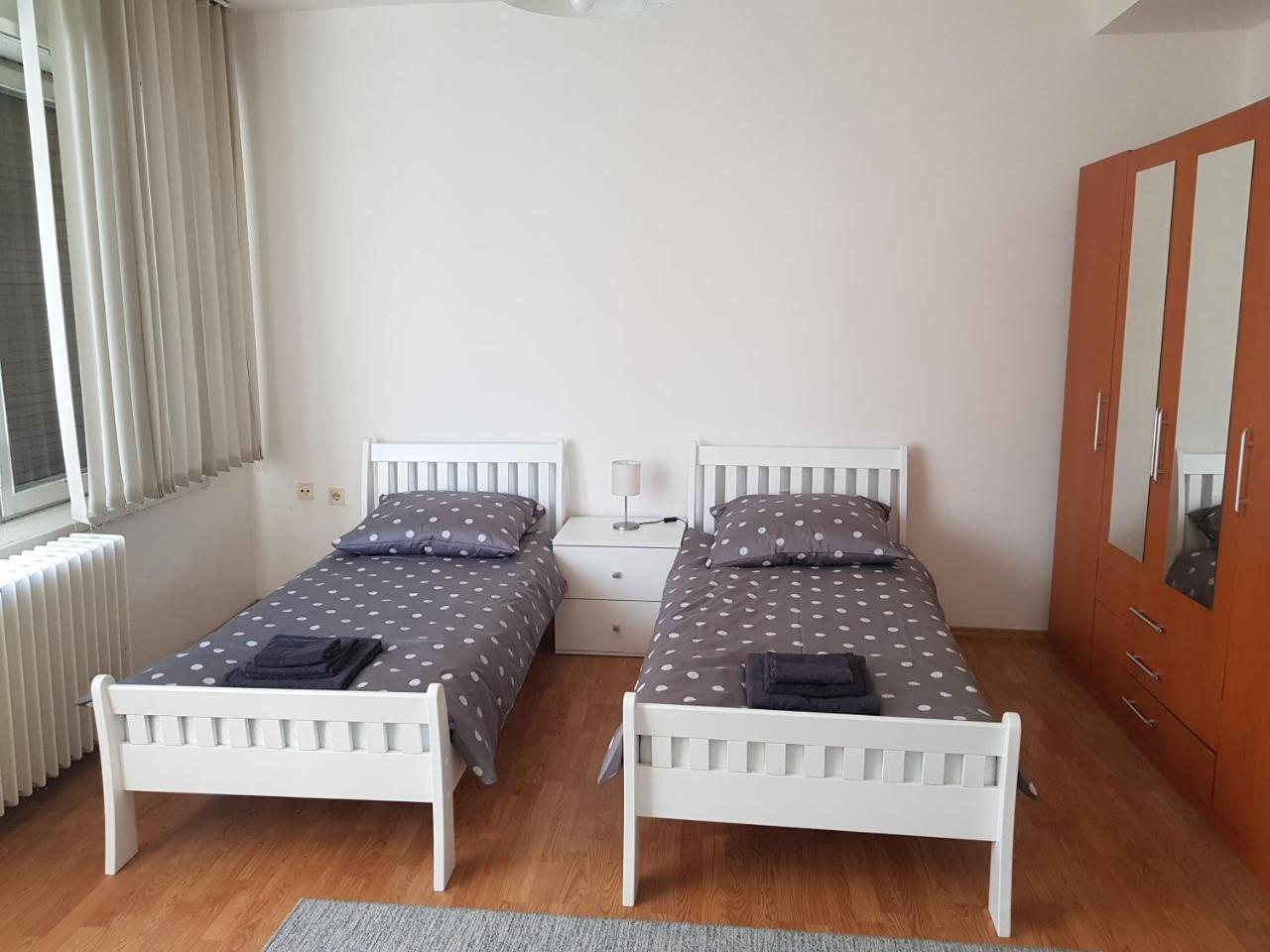 Sara Apartment Banja Luka Ngoại thất bức ảnh
