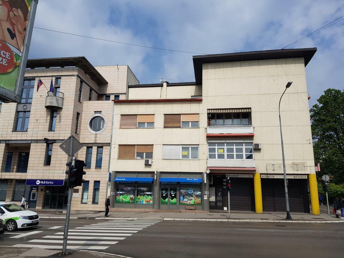 Sara Apartment Banja Luka Ngoại thất bức ảnh
