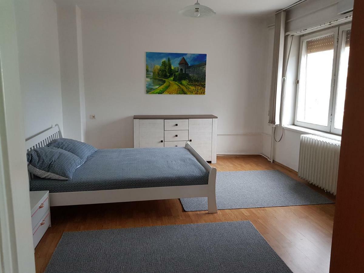 Sara Apartment Banja Luka Ngoại thất bức ảnh